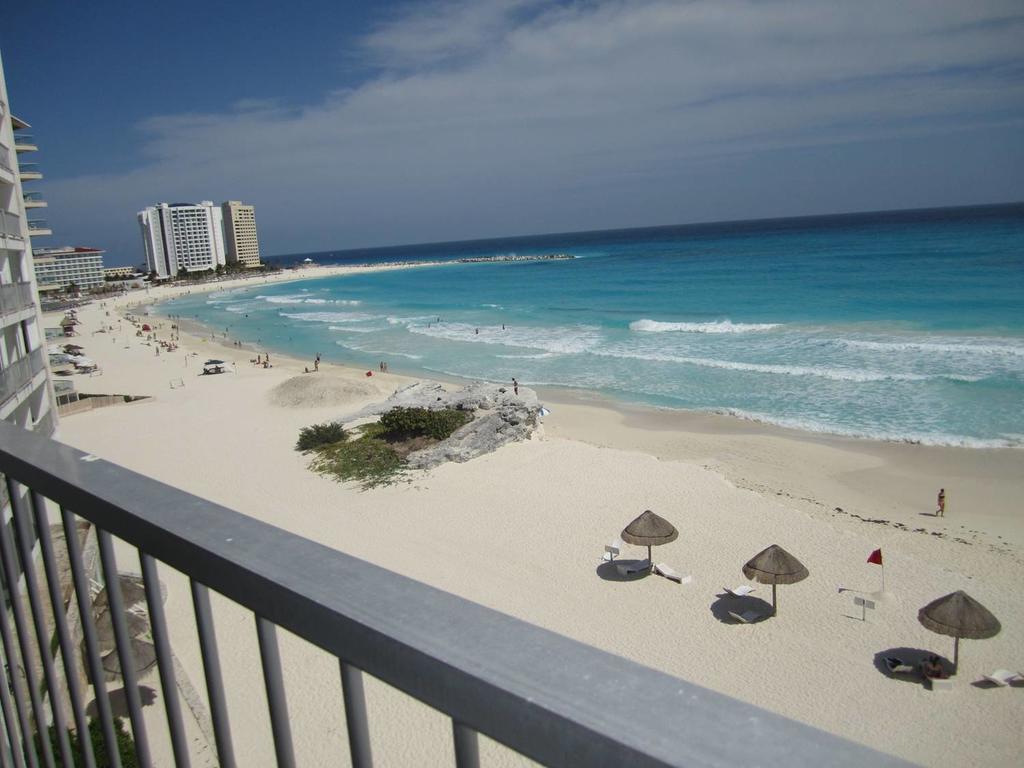 Beachfront Studio Carisa Y Palma Lejlighed Cancún Eksteriør billede